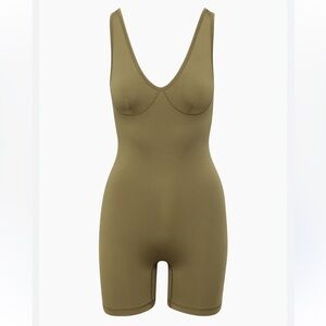 TNA, crosswalk romper, never worn, medium